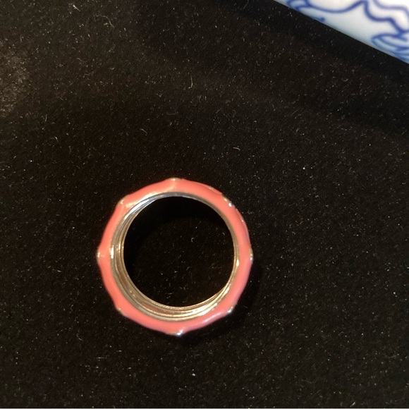 Two .925 Enamel Rings, Size 9.5 - Picture 6 of 9